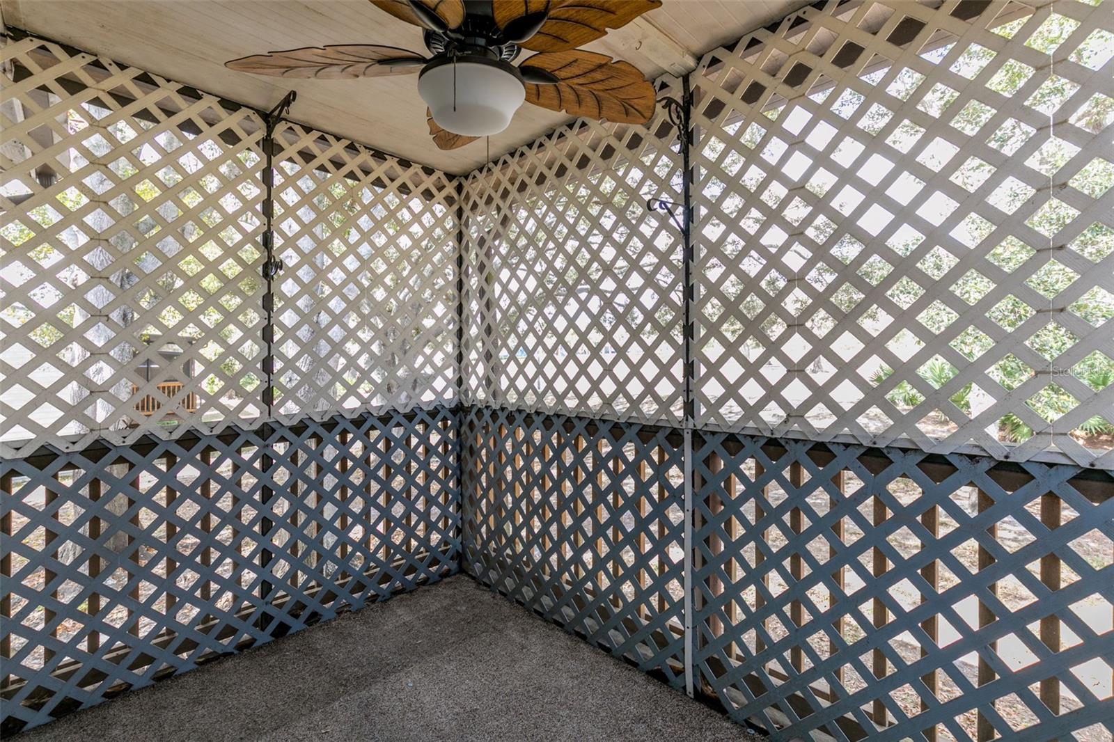 LAKE FOREST CONDO - Residential