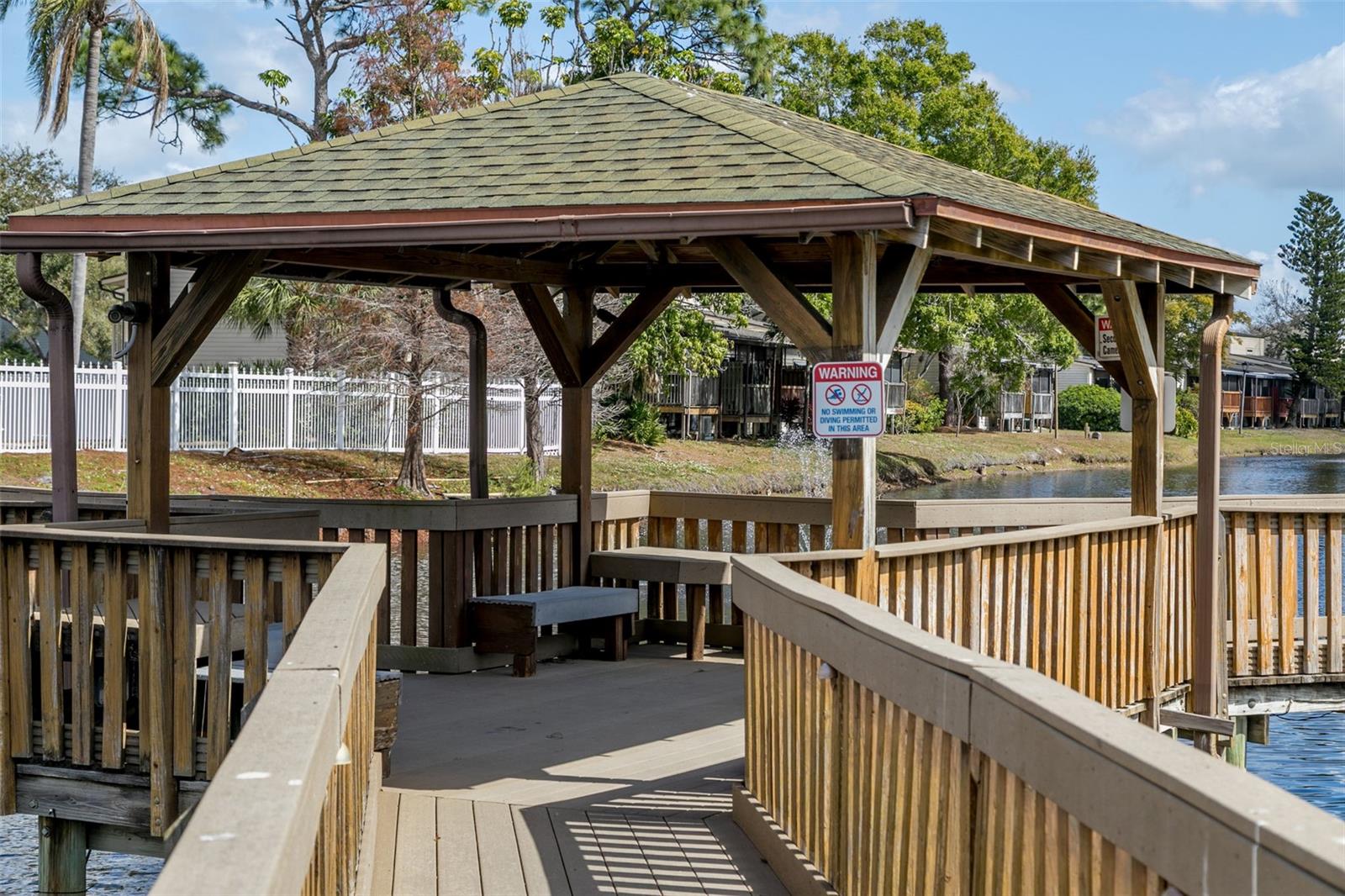 LAKE FOREST CONDO - Residential