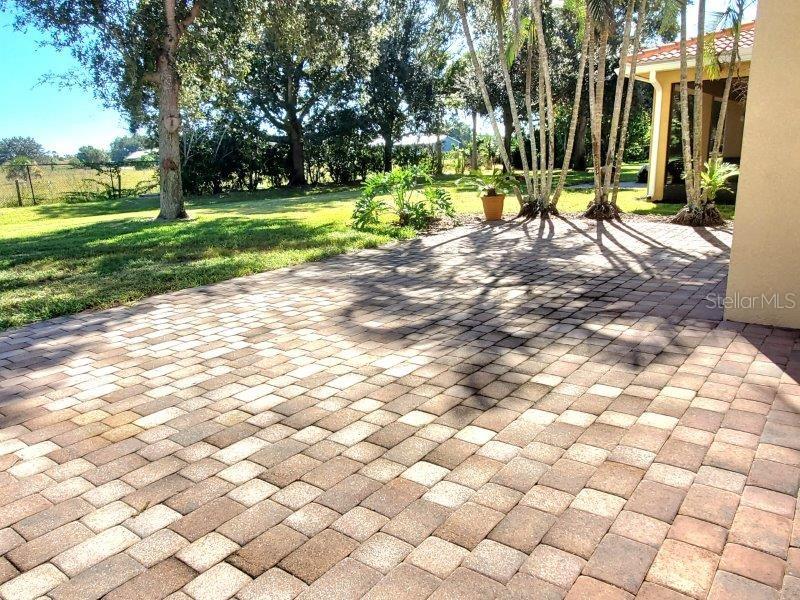 RIVER CLUB - Residential Lease