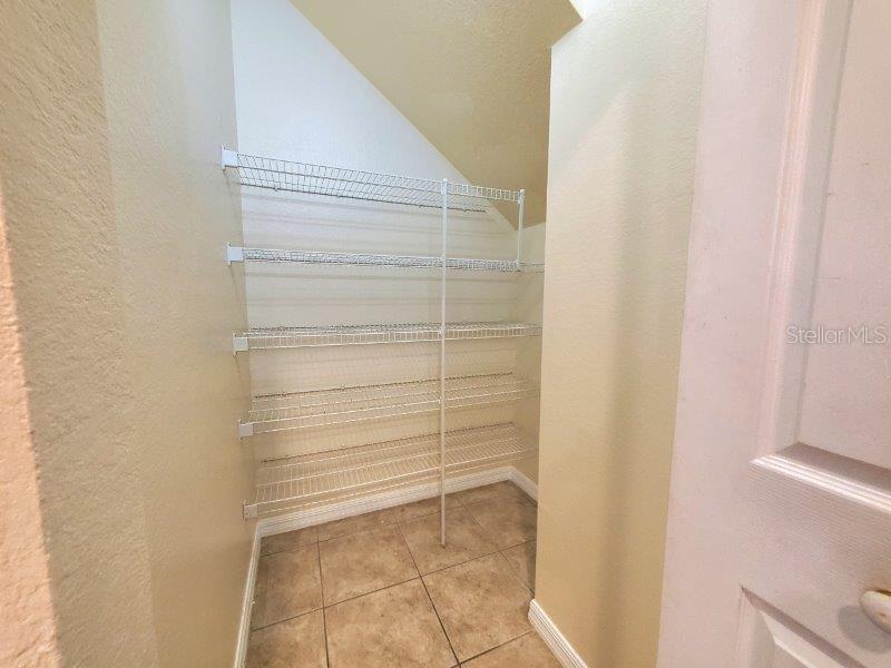 RIVER CLUB - Residential Lease