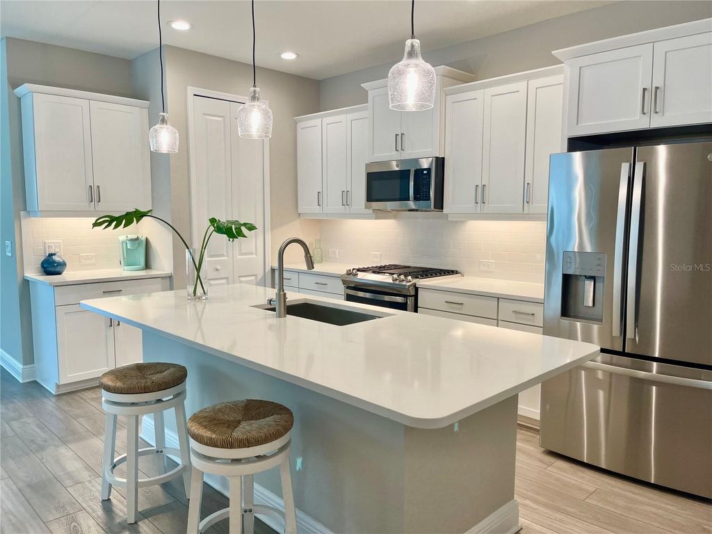 Photo of 12432 Palatka Drive, Venice, FL 34293 (MLS # A4678442)