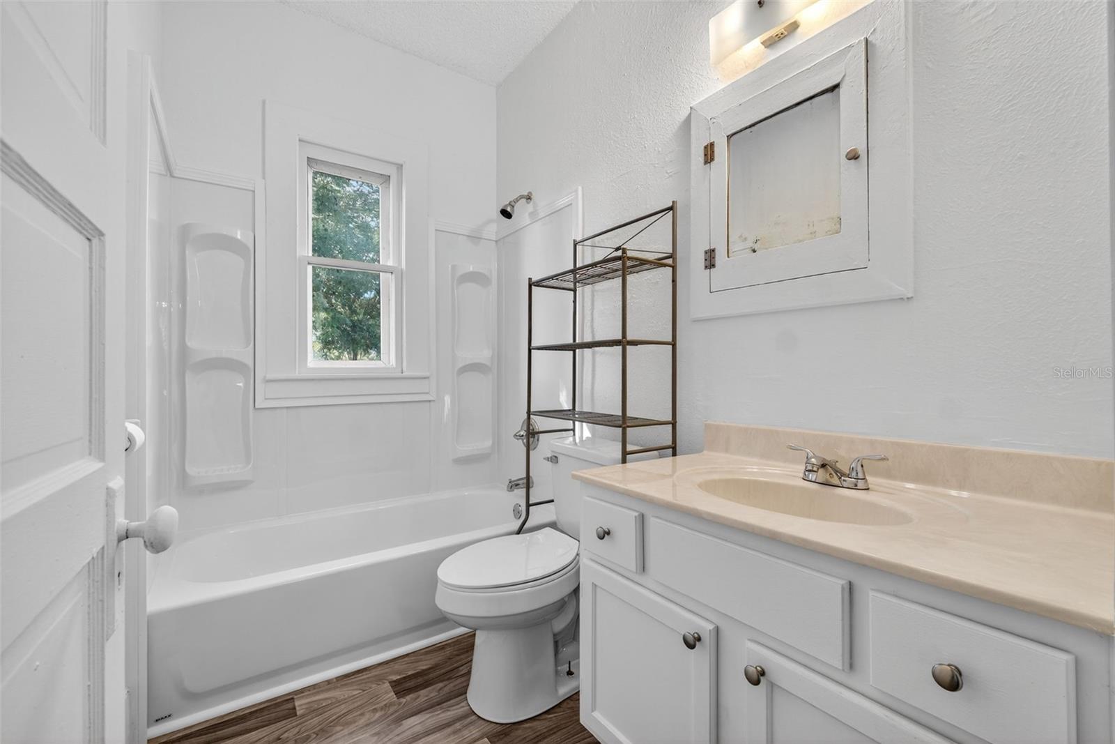 HALLS SUB - Residential