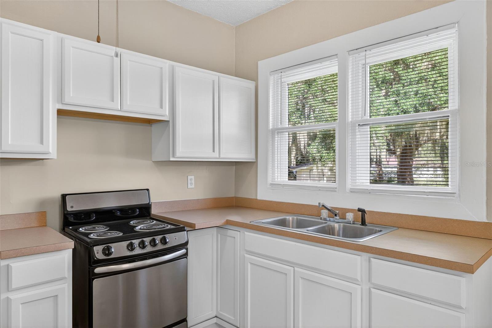 HALLS SUB - Residential