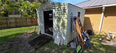 A home in PORT CHARLOTTE