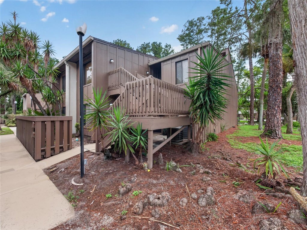 Photo of 5314 Indian Creek Drive #D08, Orlando, FL 32811 (MLS # O6432812)