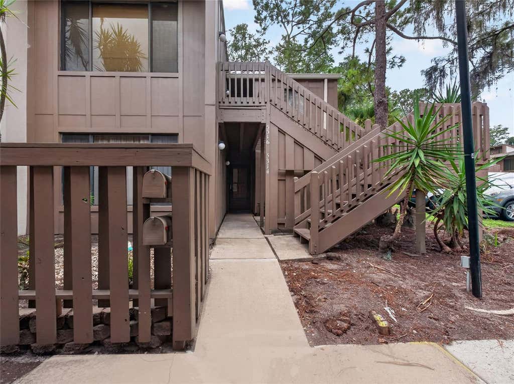 Photo of 5314 Indian Creek Drive #D08, Orlando, FL 32811 (MLS # O6432812)