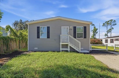 39148 ORIENT AVENUE ZEPHYRHILLS FL 33542