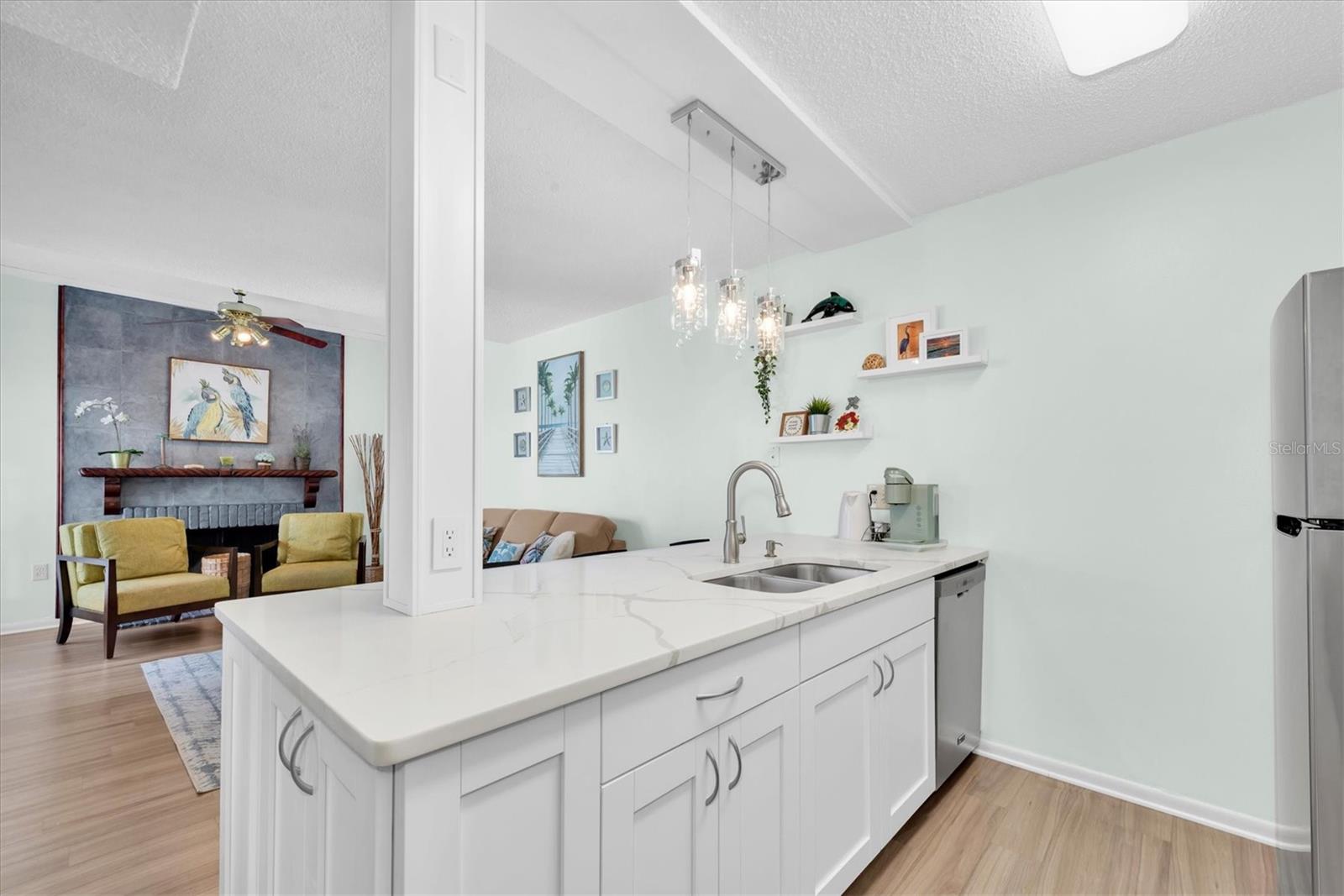 247 REX PLACE H