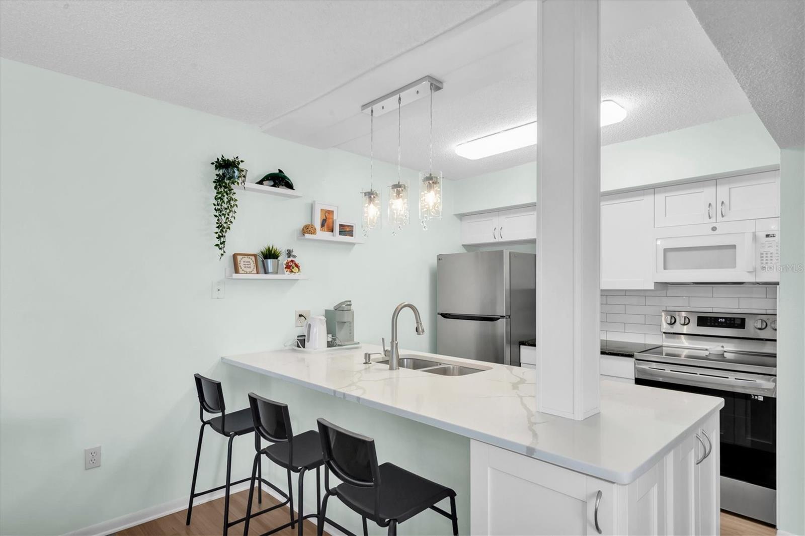 MADEIRA BEACH YACHT CLUB CONDO - Residential
