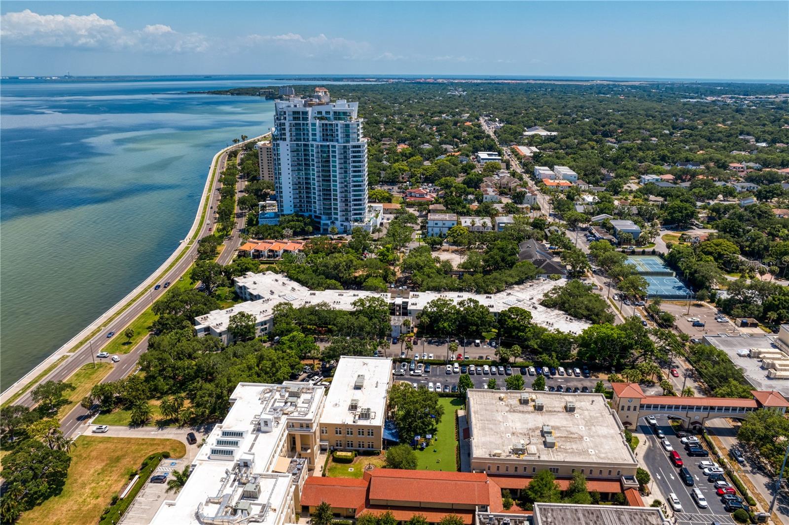 Photo 39 of 39 of 3325 BAYSHORE BOULEVARD E14 condo