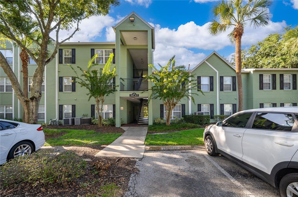 Photo of 2007 Dixie Belle Drive #L, Orlando, FL 32812 (MLS # S5136339)