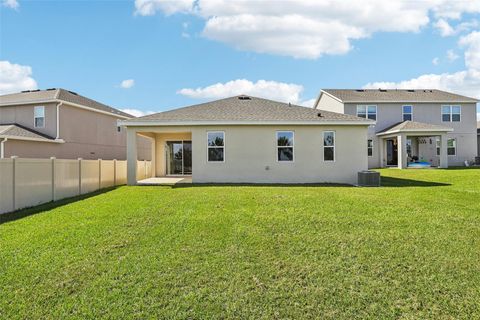 A home in MINNEOLA