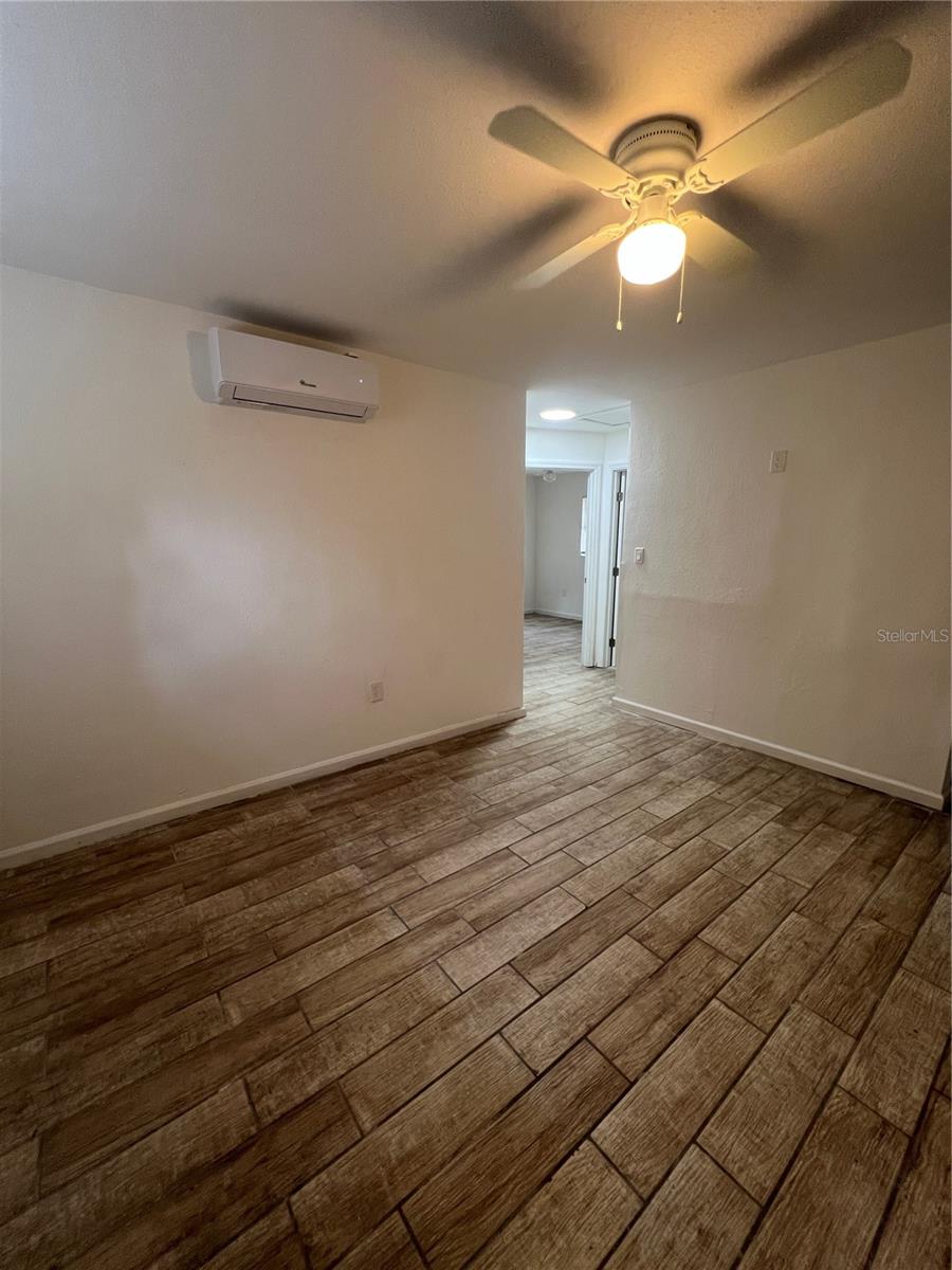 CAMPBELL & HENRY SUB - Residential