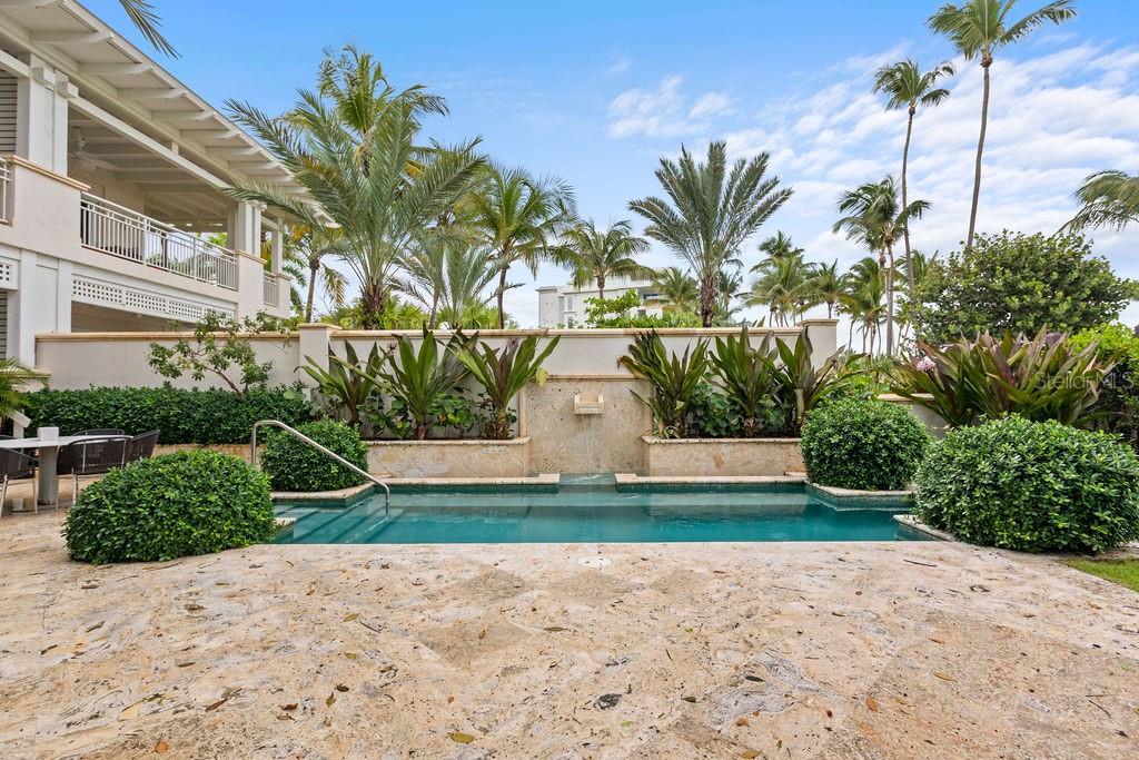 ST. REGIS BAHIA BEACH - Residential