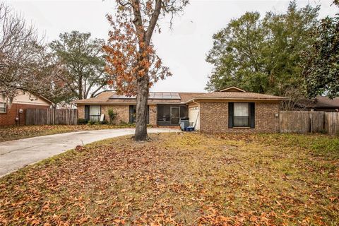 A home in ORANGE PARK