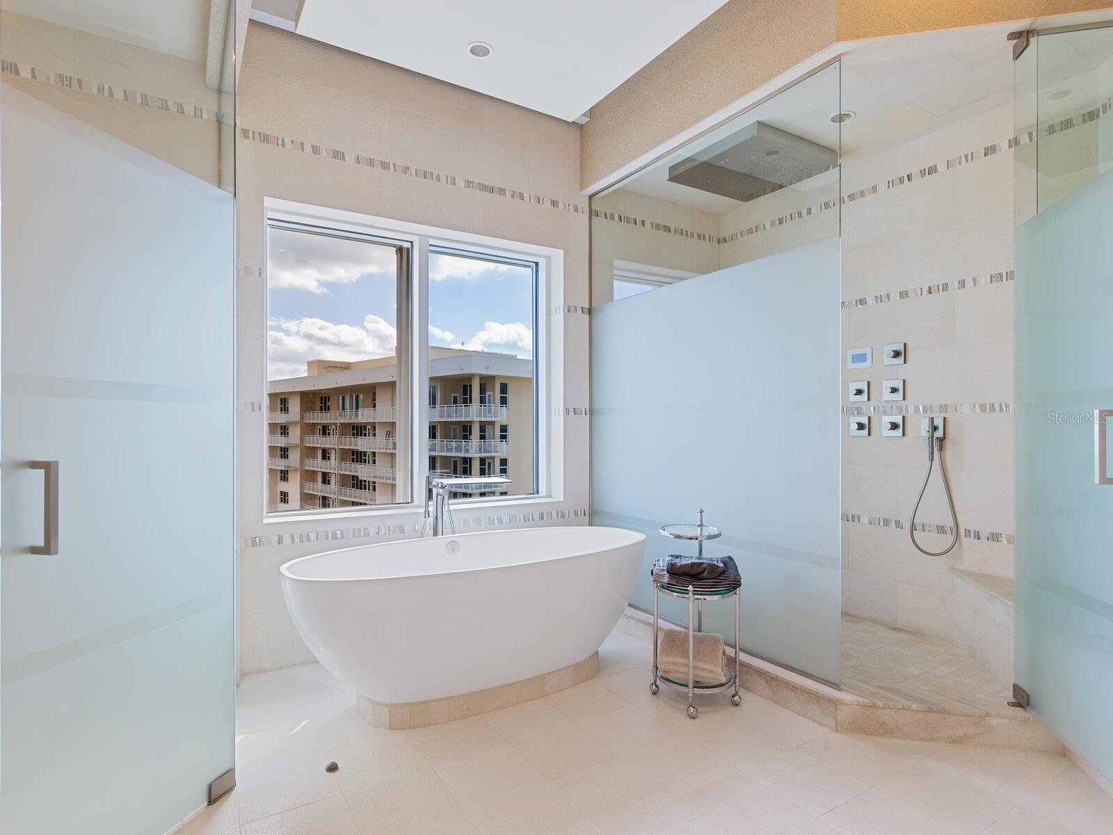 REGENT PLACE PH 1 - Residential