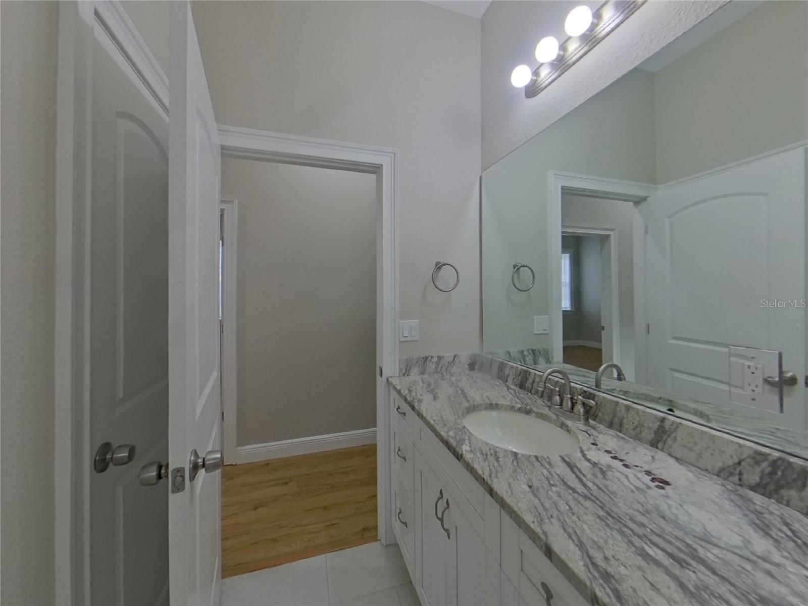 MENDELS RESUB OF BLOC - Residential Lease