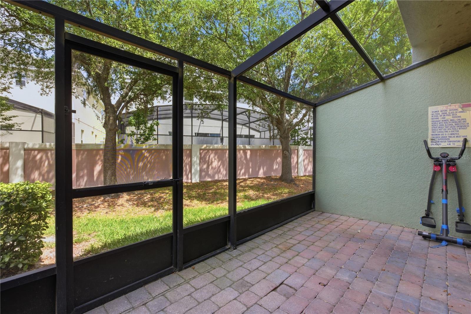 CORAL CAY RESORT - Residential