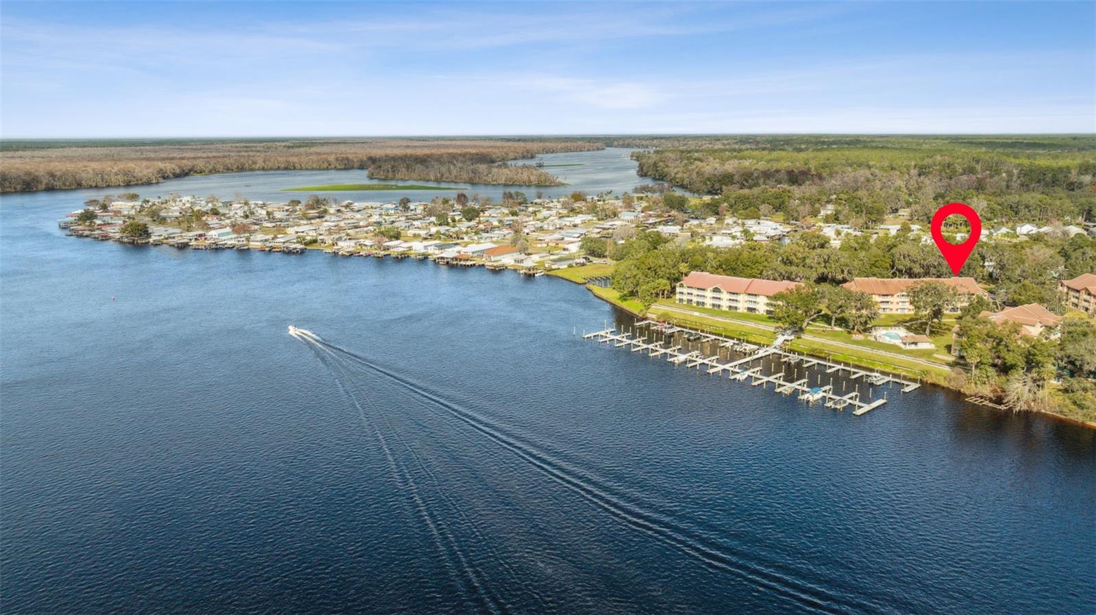 SPORTSMANS LODGE - Residential