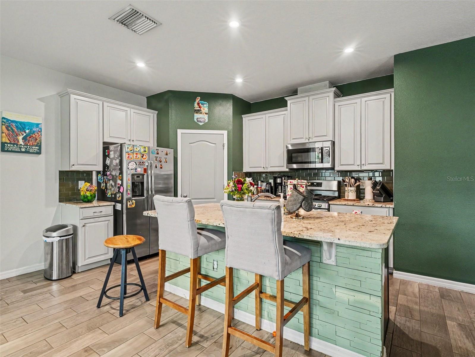 11609 FRINGETREE COURT