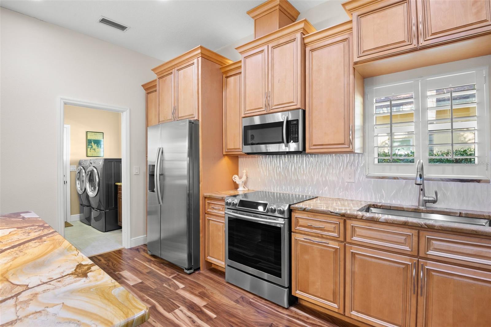 THE CREST SUB - Residential