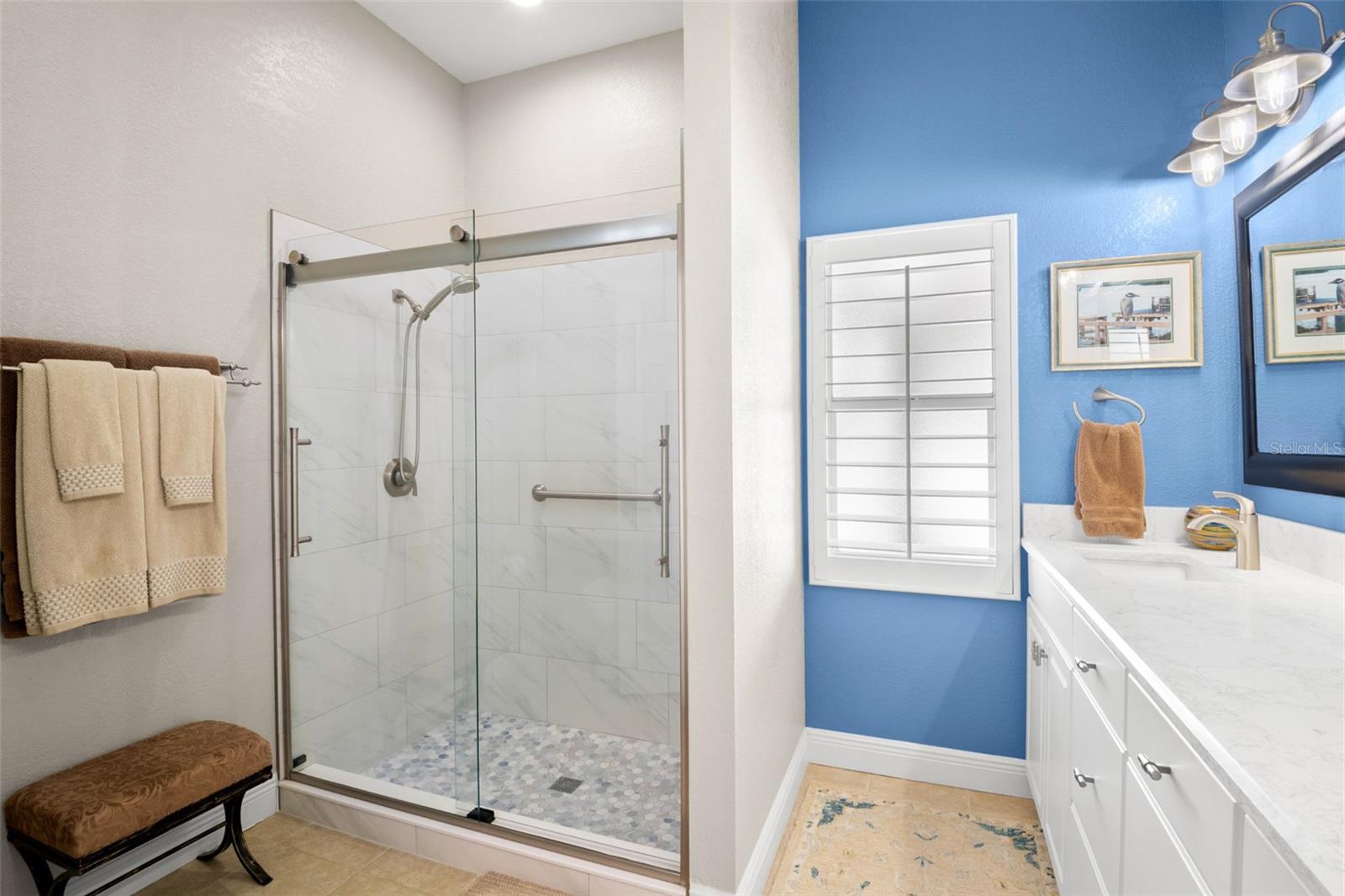 THE CREST SUB - Residential