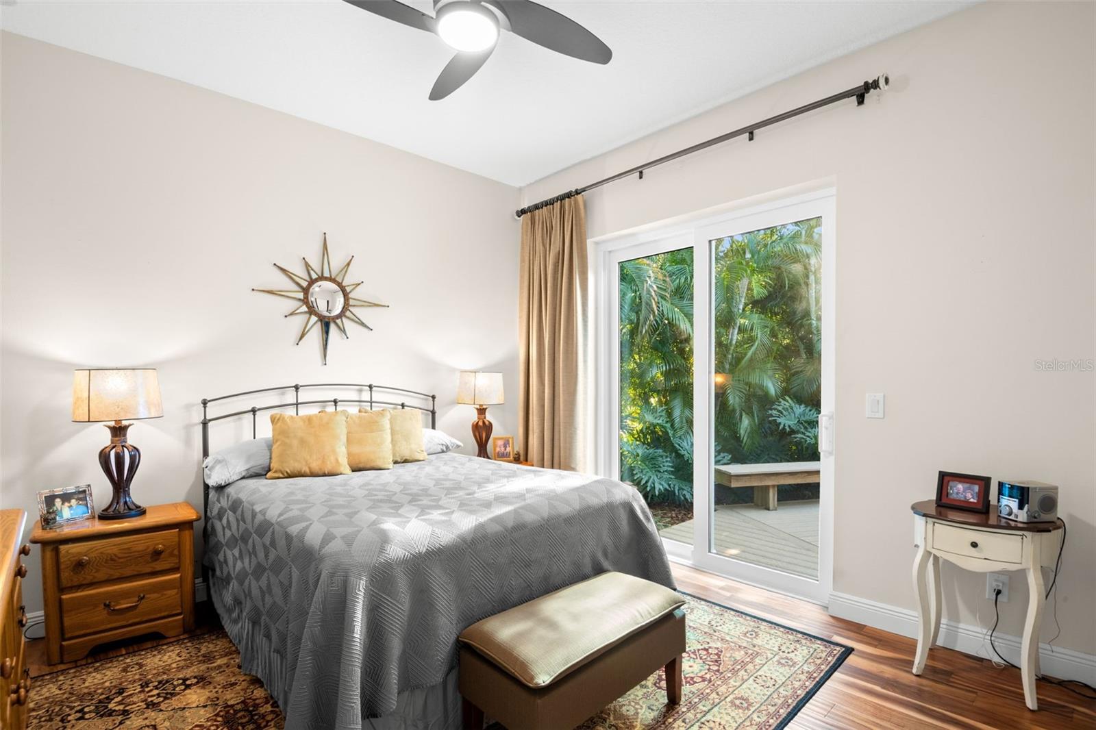 THE CREST SUB - Residential