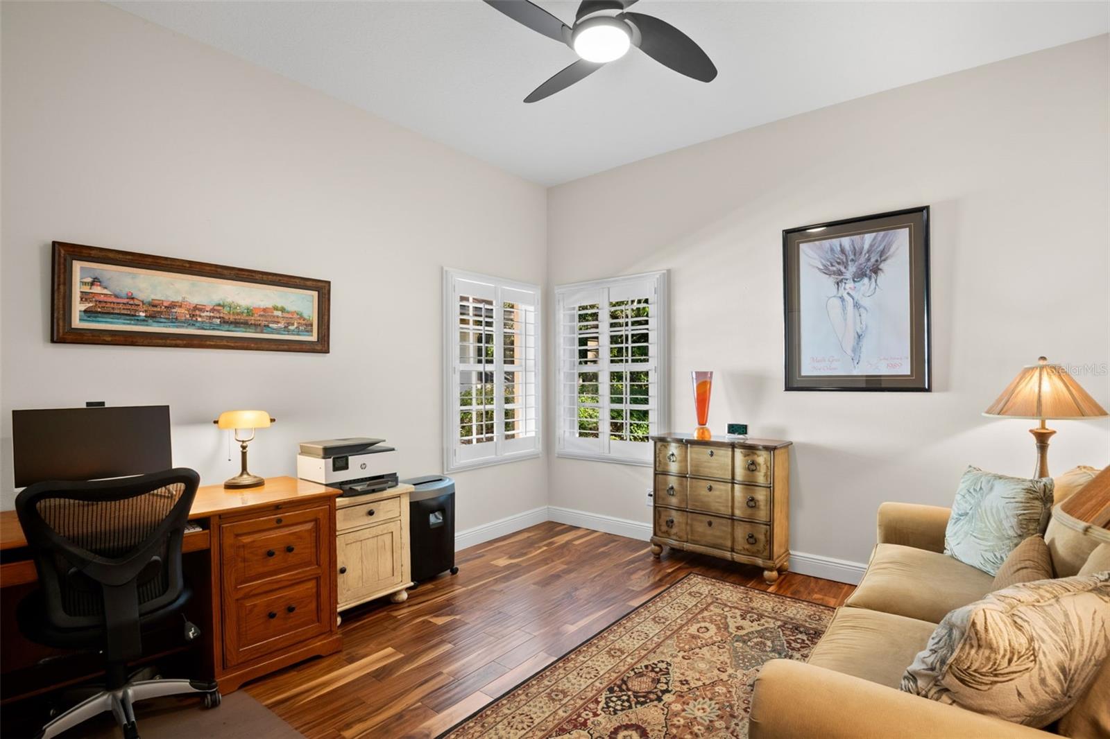 THE CREST SUB - Residential