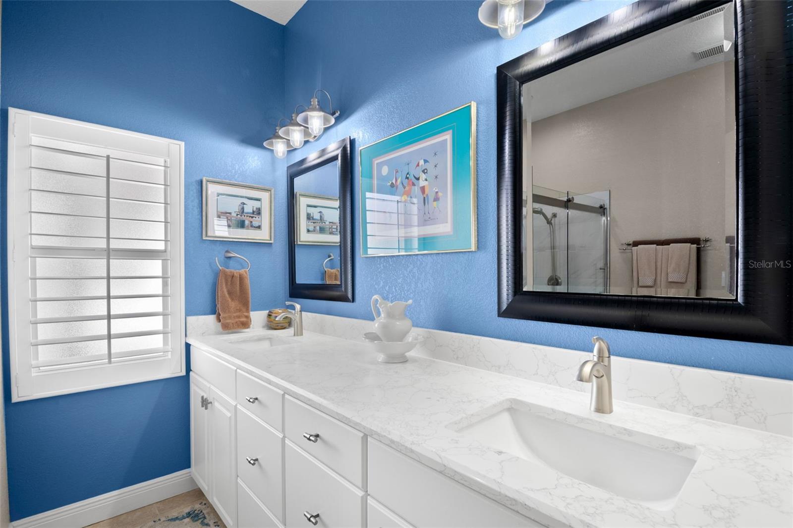 THE CREST SUB - Residential