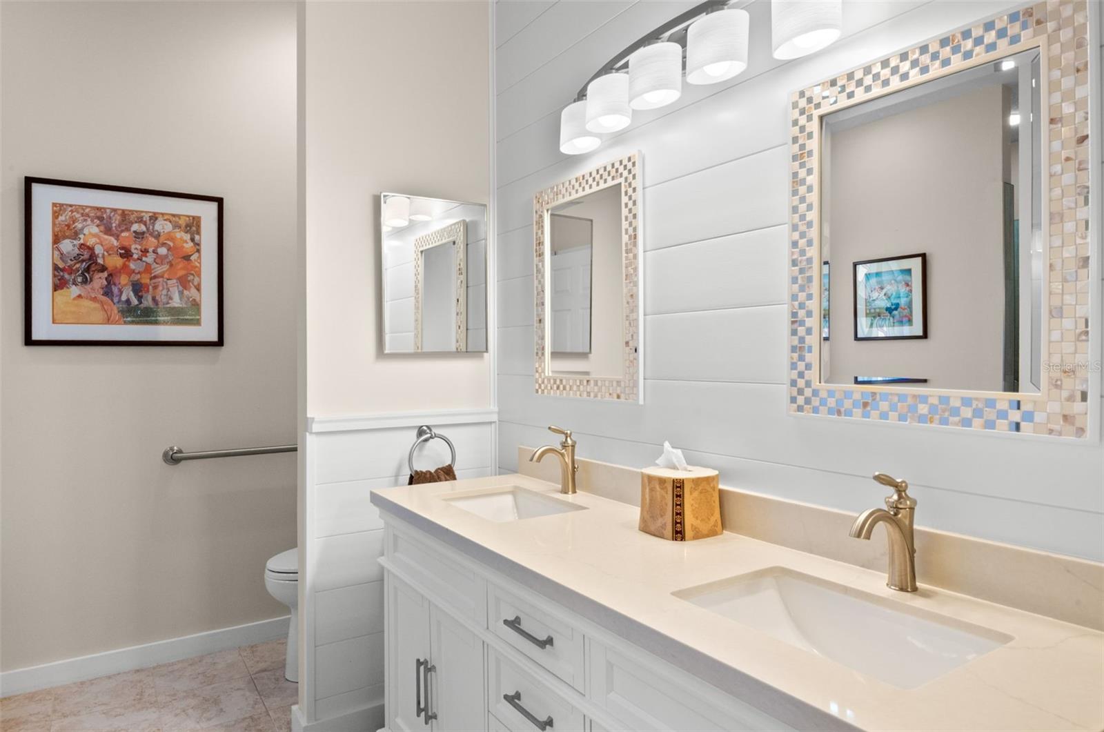 THE CREST SUB - Residential