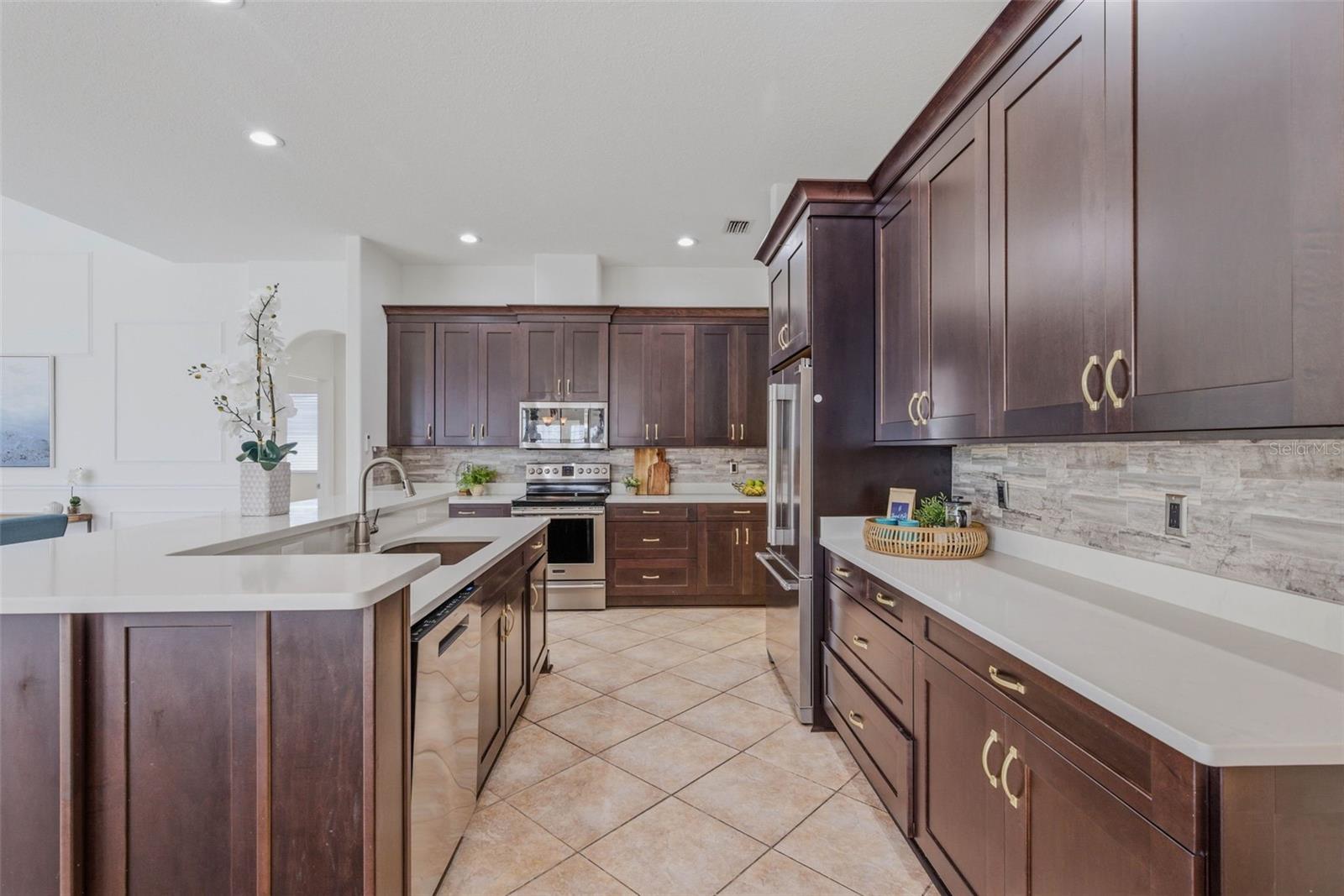 HERITAGE HARBOR - Residential