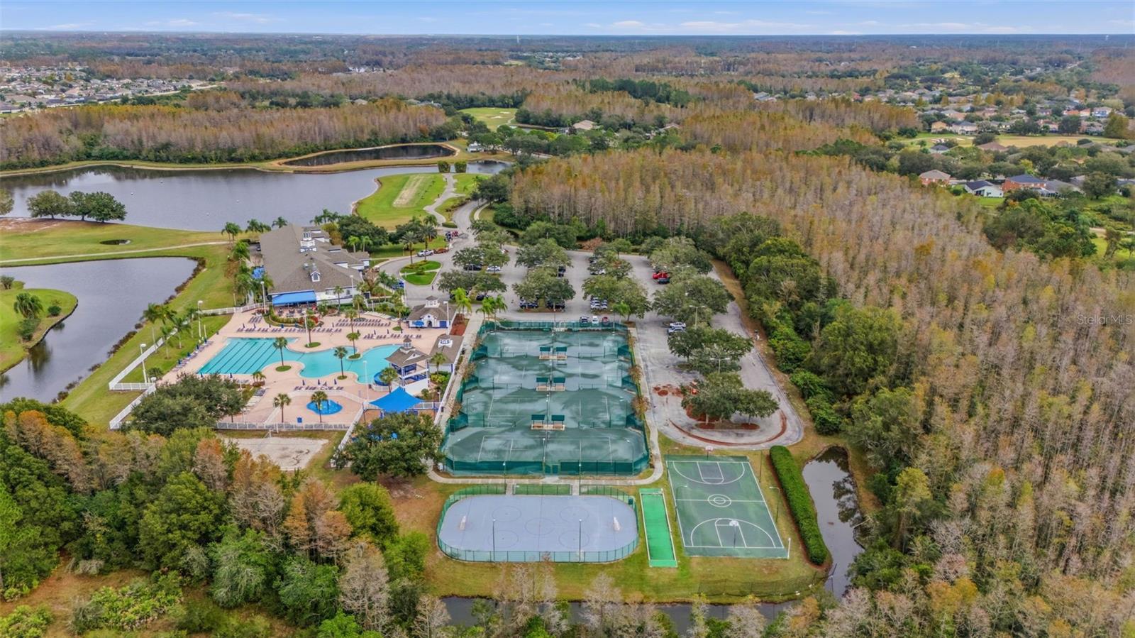 HERITAGE HARBOR - Residential