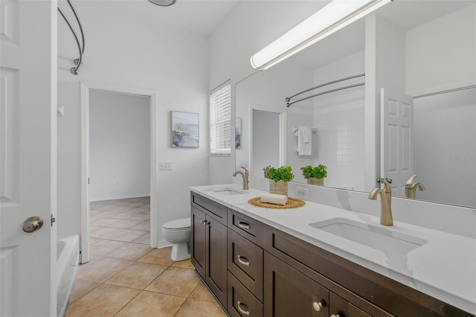 HERITAGE HARBOR - Residential