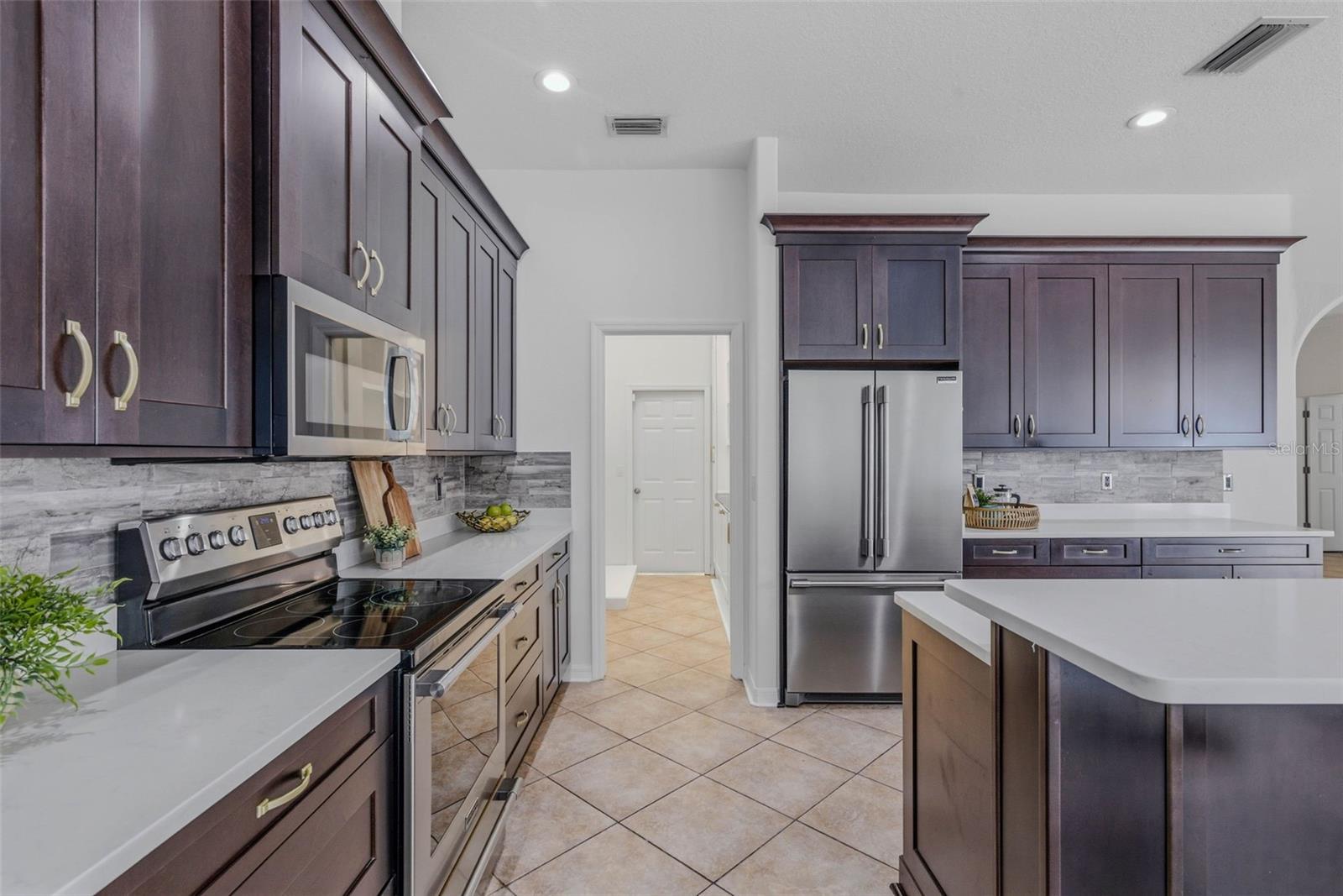 HERITAGE HARBOR - Residential