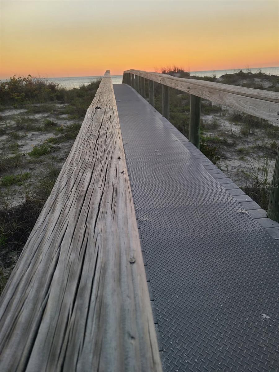 BEACH HOUSE OF PASS-A-GRILLE - Residential