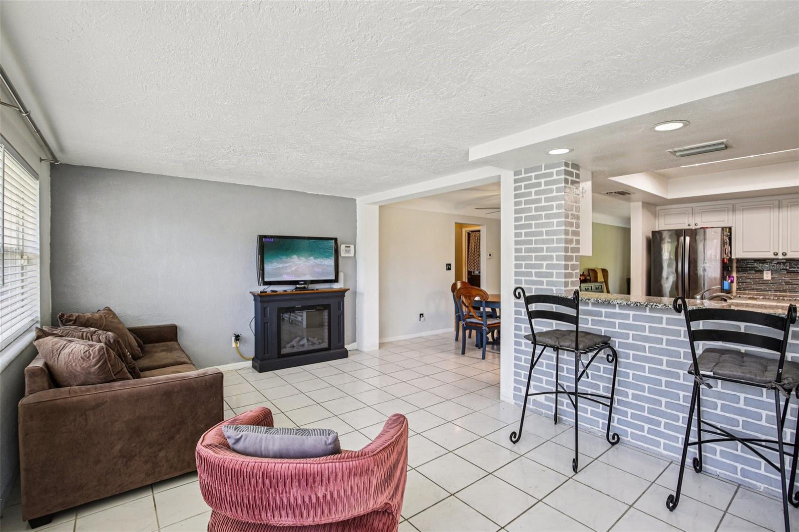 POINT PINELLAS HEIGHTS - Residential