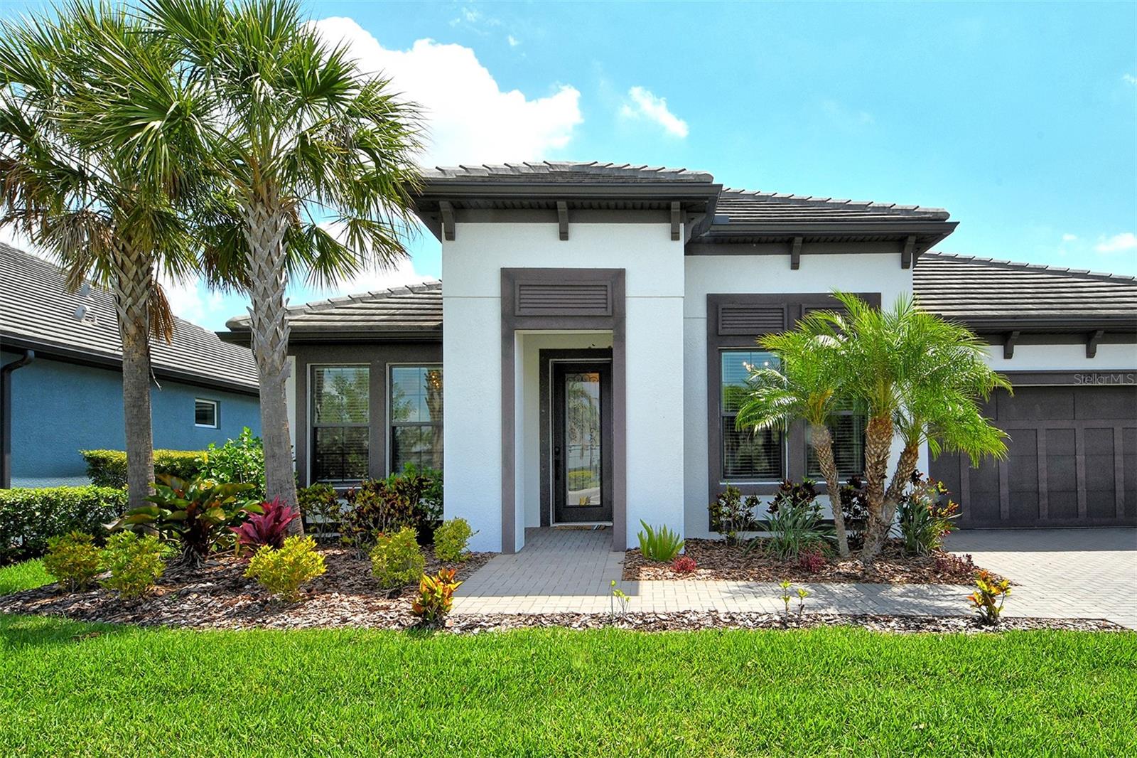 1919 WOODLEAF HAMMOCK COURT