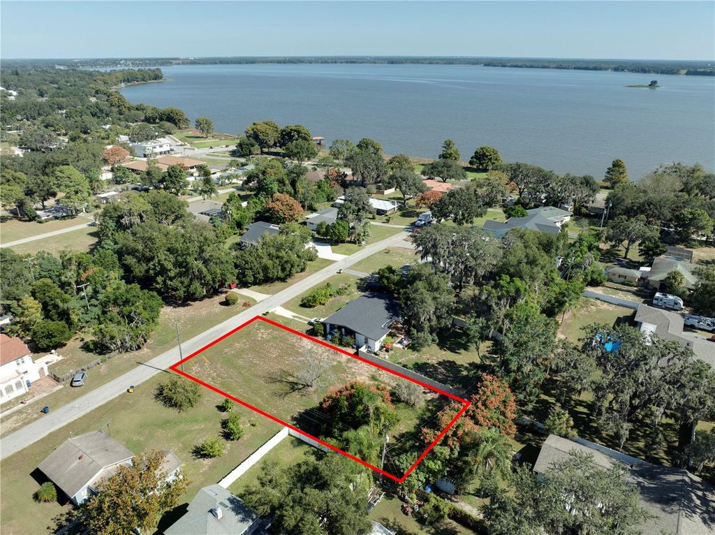 Photo of 0 E Myrtle Street, Howey In The Hills, FL 34737 (MLS # O6354739)