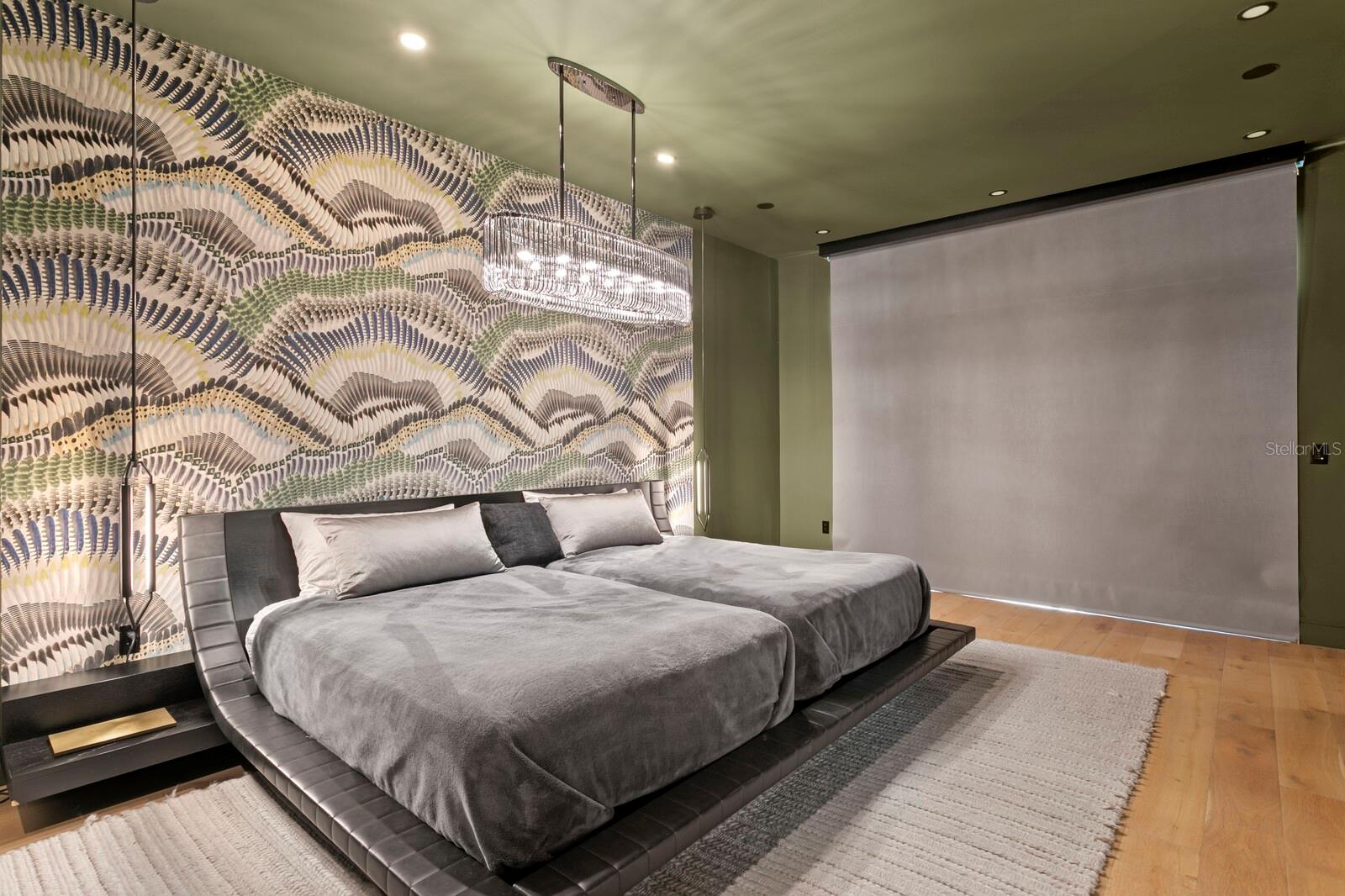 THE SANCTUARY AT ALEXANDRA PLACE - Residential