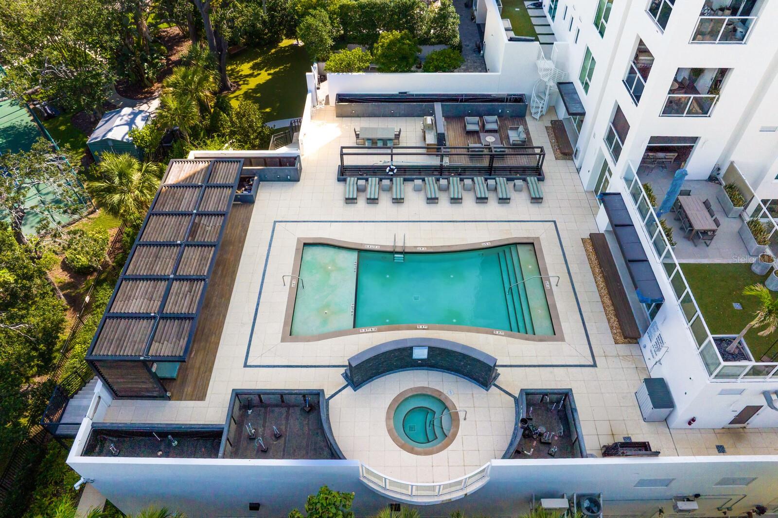 THE SANCTUARY AT ALEXANDRA PLACE - Residential