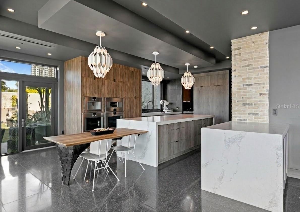 THE SANCTUARY AT ALEXANDRA PLACE - Residential