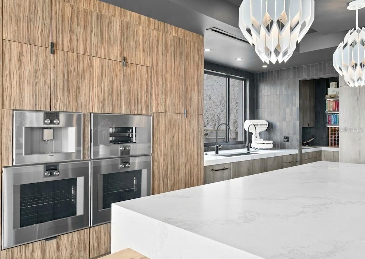 THE SANCTUARY AT ALEXANDRA PLACE - Residential