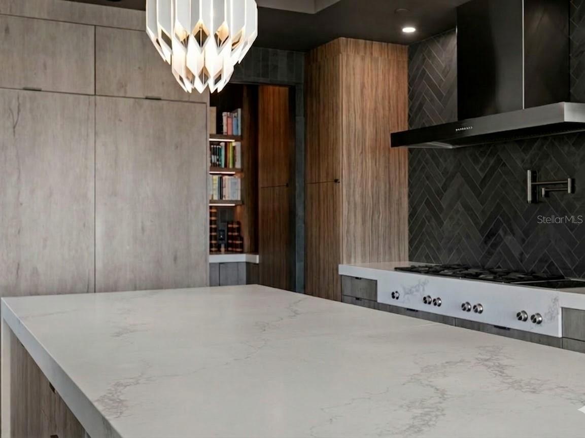 THE SANCTUARY AT ALEXANDRA PLACE - Residential