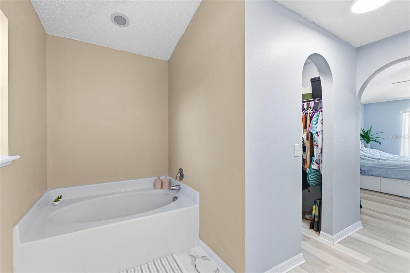 EUSTIS QUAIL HOLLOW - Residential