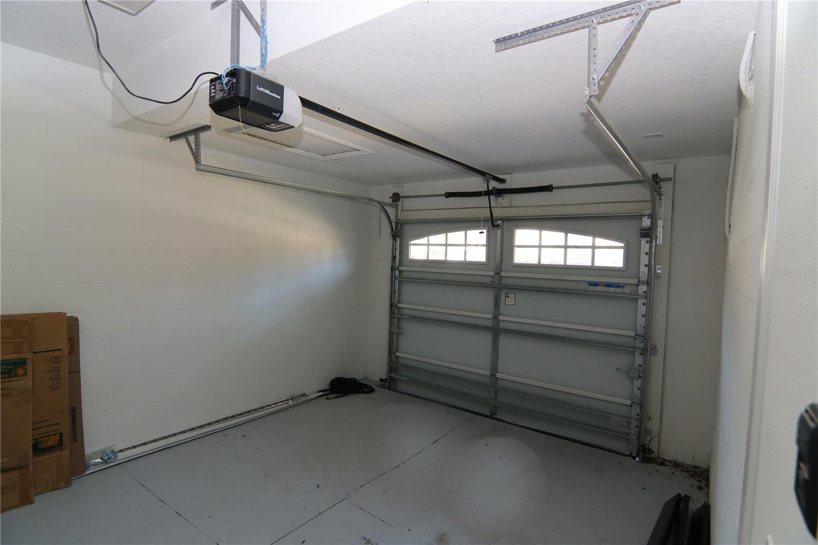 CHAMPIONS CLUB CONDO PH 34 - Residential Lease