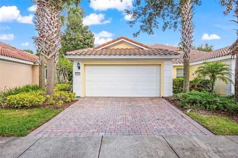 Photo of 11999 Modena Lane, Orlando, FL 32827 (MLS # S5135843)