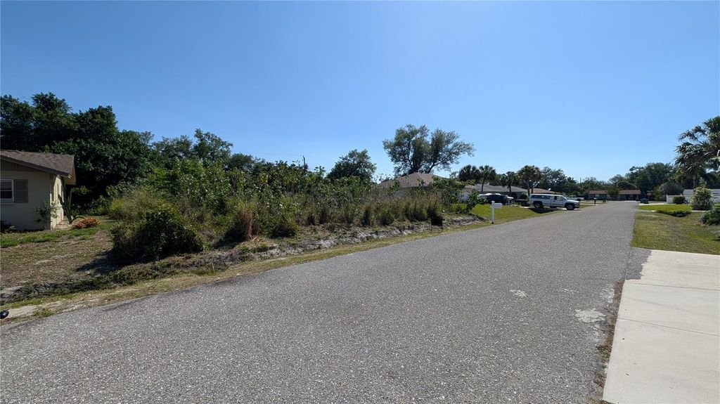 Photo of 177 Columbia Road, Venice, FL 34293 (MLS # A4690398)