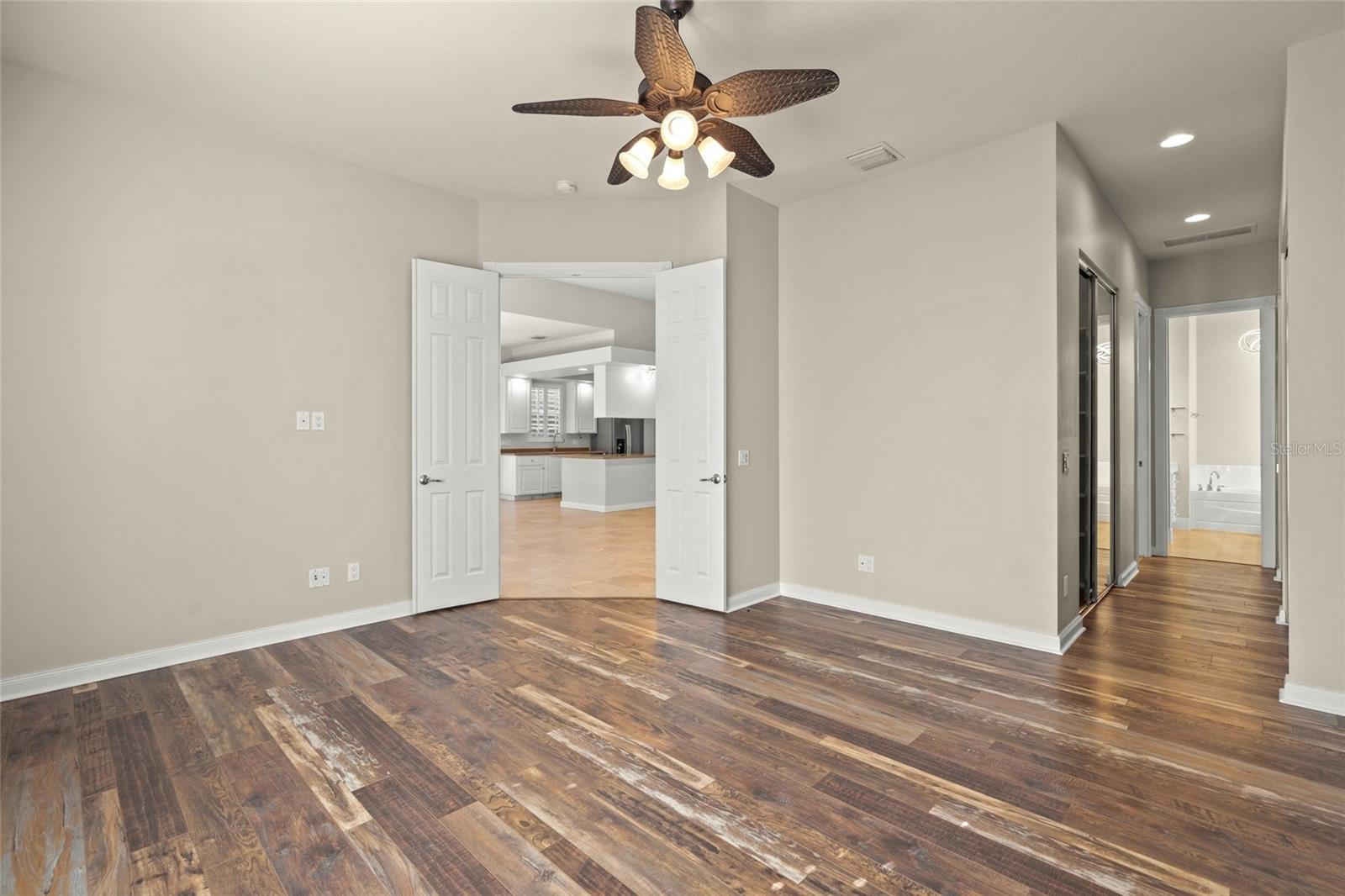 ISLES OF SARASOTA - Residential