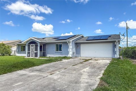 Photo of 3339 Duar Terrace, North Port, FL 34291 (MLS # A4655017) Photo of 3339 Duar Terrace, North Port, FL 34291 (MLS # A4655017)