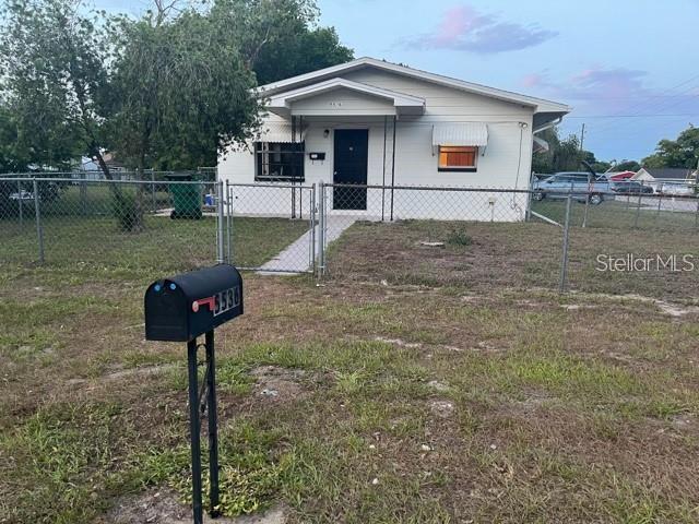 CITY ZEPHYRHILLS - Residential Lease